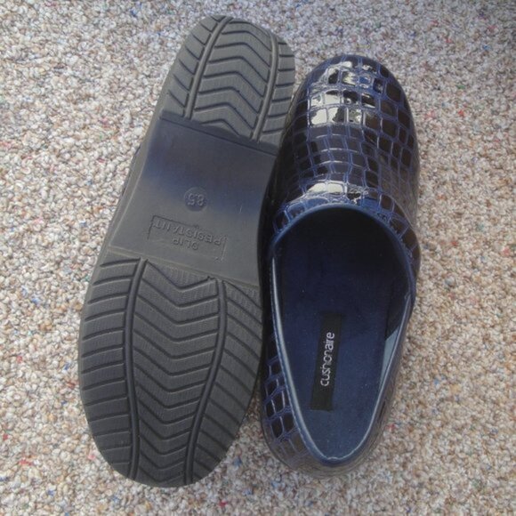 Cushionaire Clogs--Slip On -- Blue Clogs Size 8.5 - Picture 6 of 10